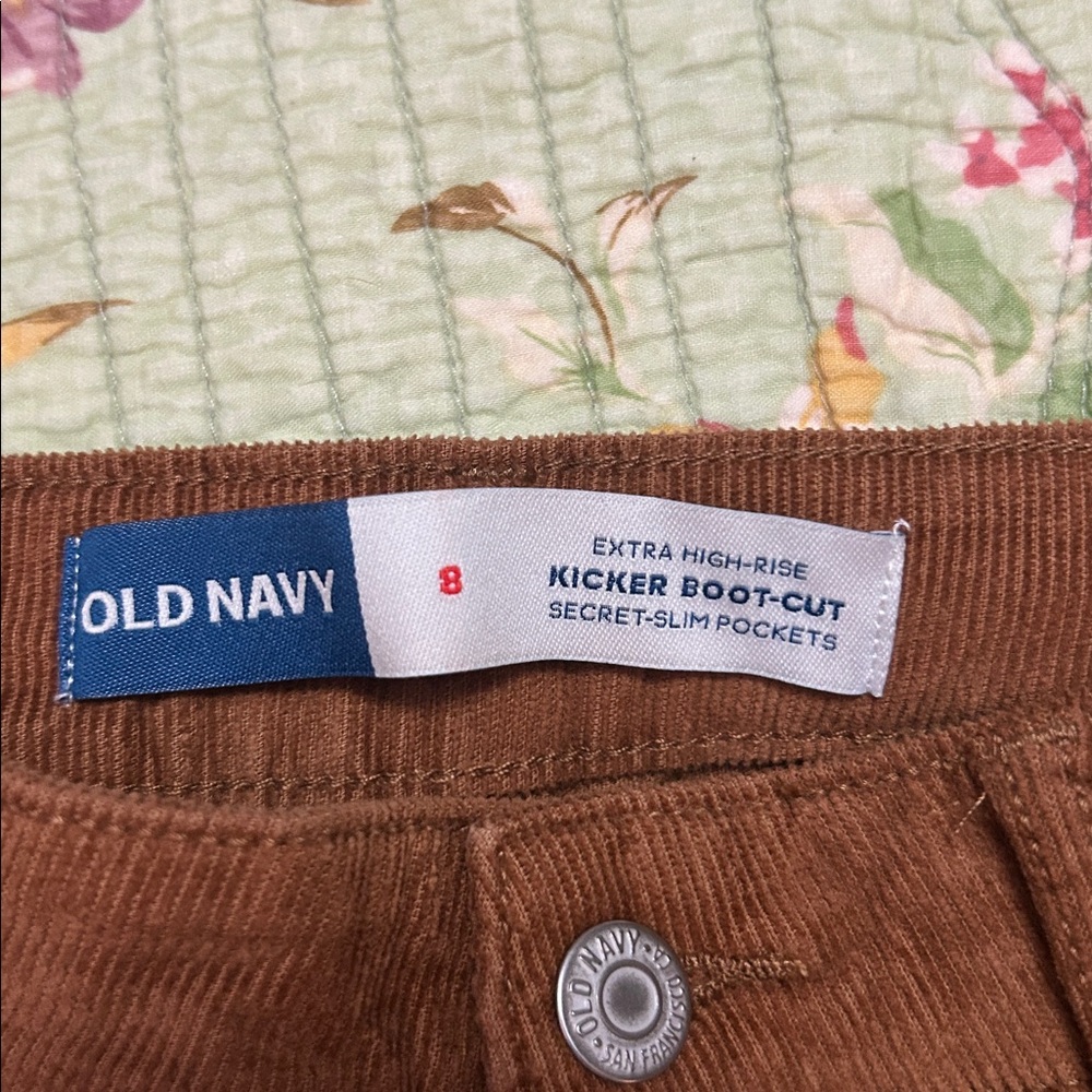 2 FOR $15
Old Navy 
Brown Kicker Boot-Cut Corduroy Pants